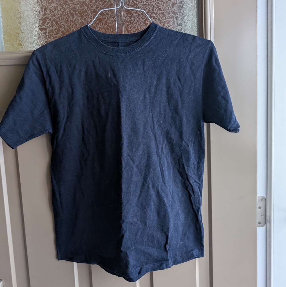 💜3/$15 5/$20 7/$25💜Boys Sz XXL Tshirt
